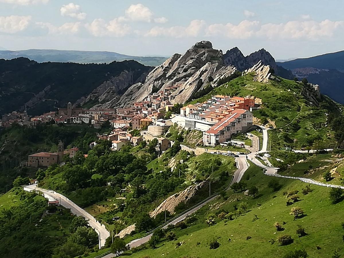 B&B L'Arabatana Pietrapertosa Bagian luar foto